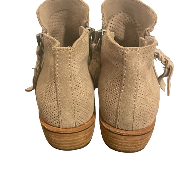DOLCE VITA Suede Ankle Booties boots Zip Up Tan Size 7 - Picture 4 of 6